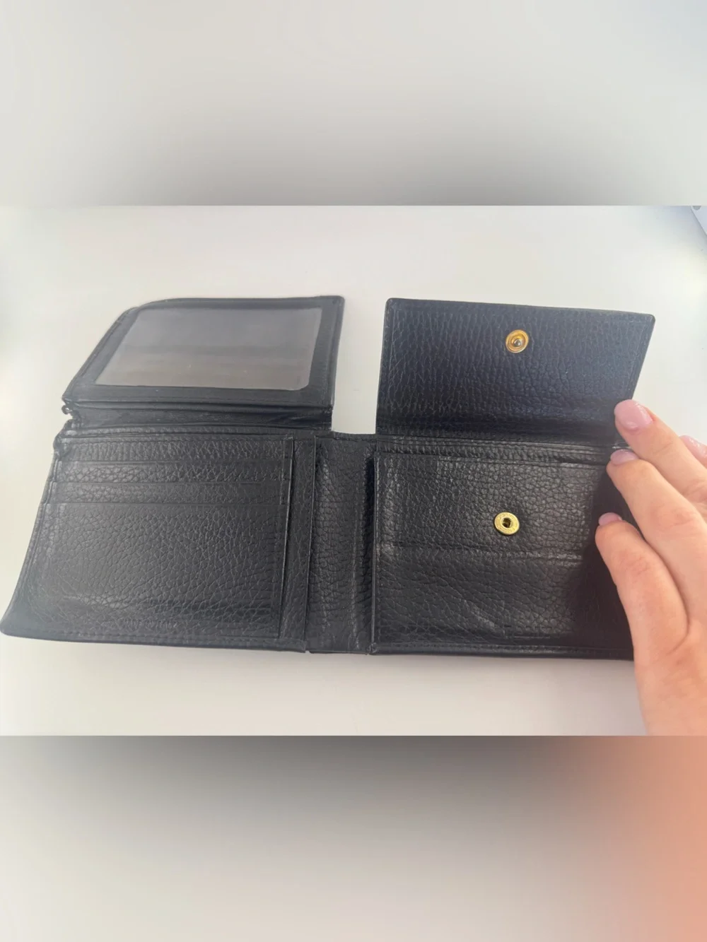 Bally Bifold Black Leather Wallet Coin Pocket Black Pebbled Leather AUTHENTIC